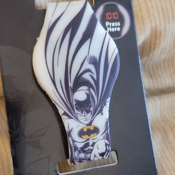 Batman LED Watch - Picture 2 of 6